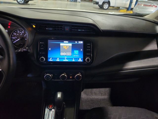 Used 2024 Nissan Kicks SV FWD image 14