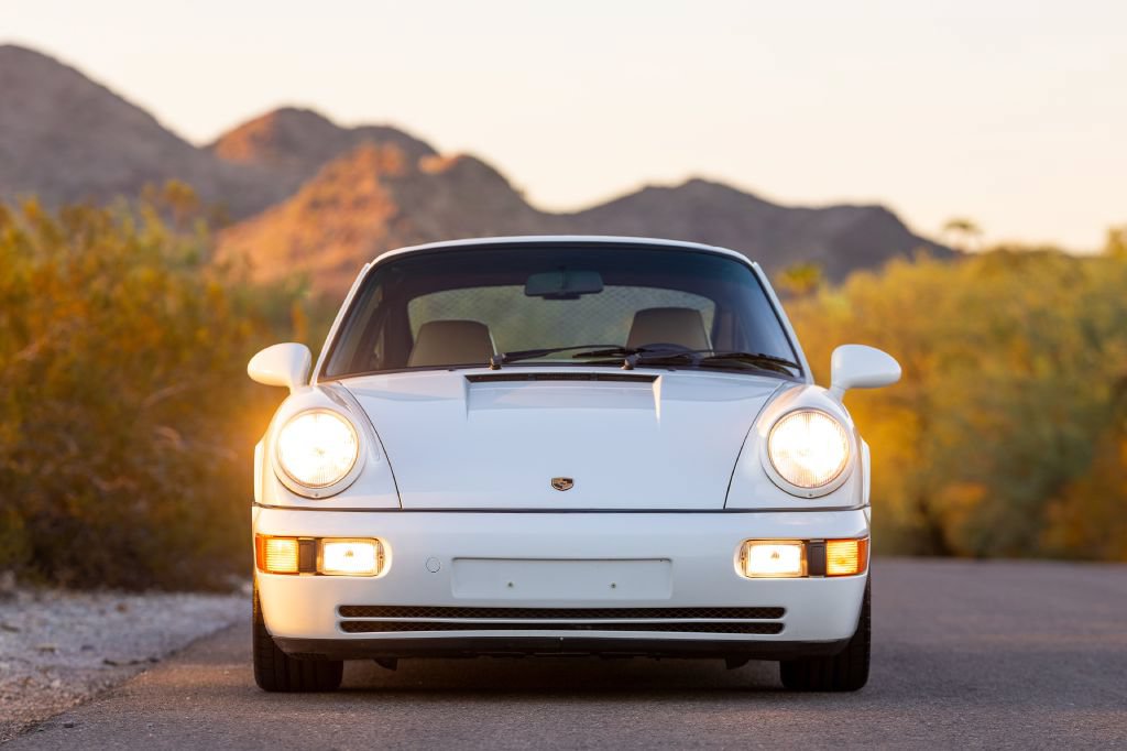 Used 1992 Porsche 911 Carrera RWD image 4