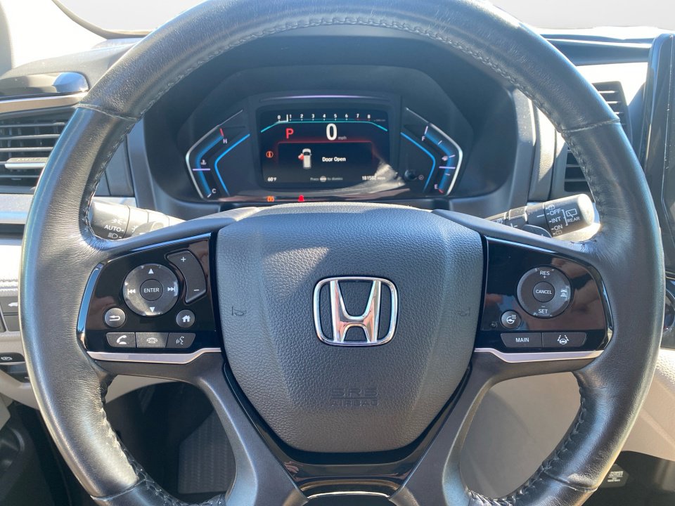 Used 2019 Honda Odyssey Elite image 12