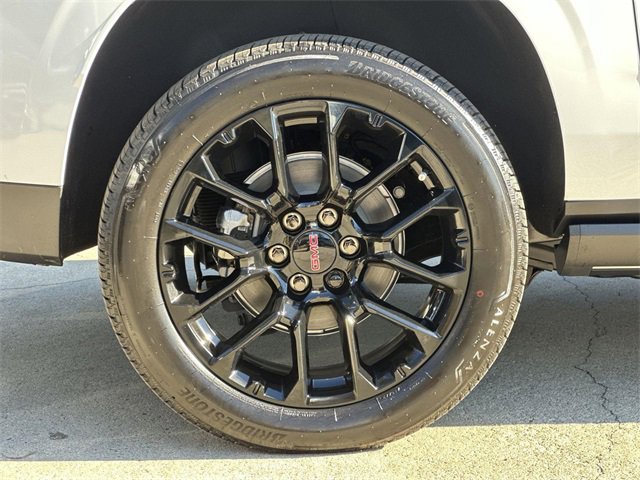 New 2026 GMC Yukon XL Denali w/ Denali Reserve Package image 34