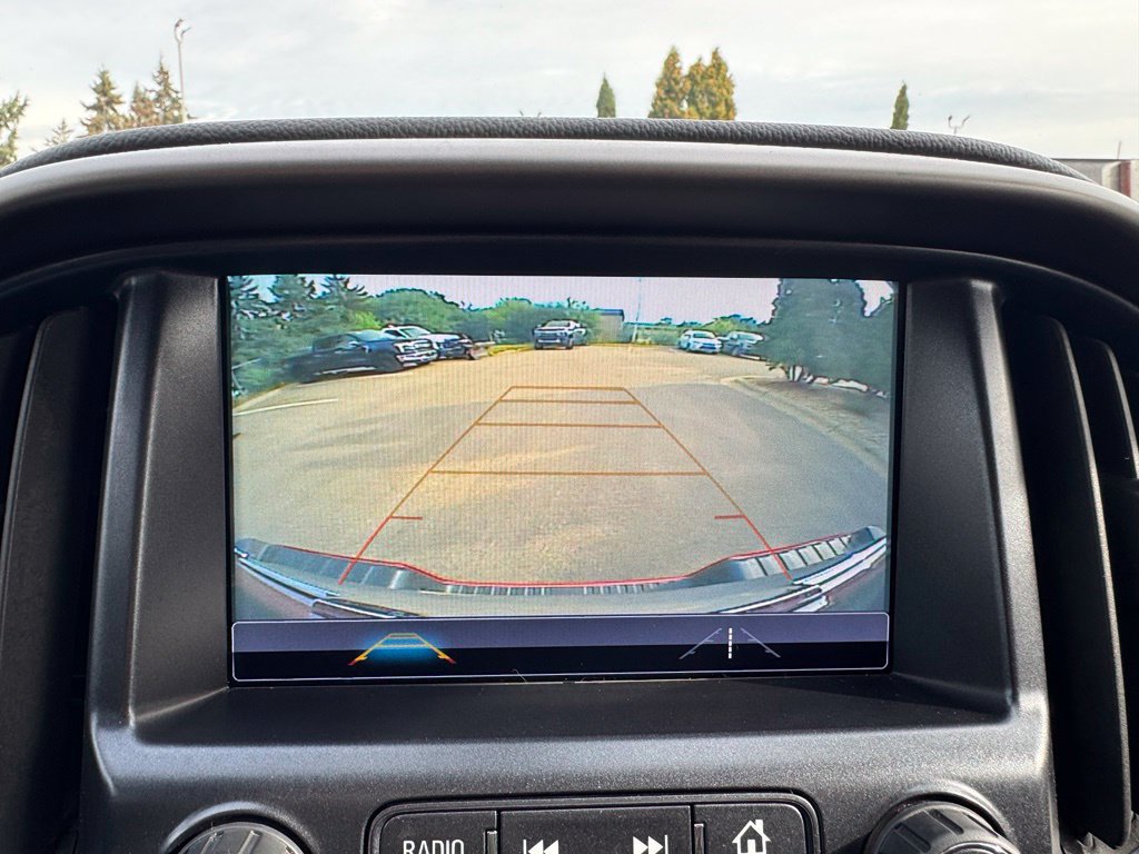 Used 2018 Chevrolet Colorado Z71 AWD/4WD image 34
