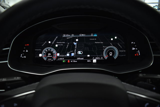 Used 2025 Audi Q8 Premium Plus w/ Premium Plus Package image 18