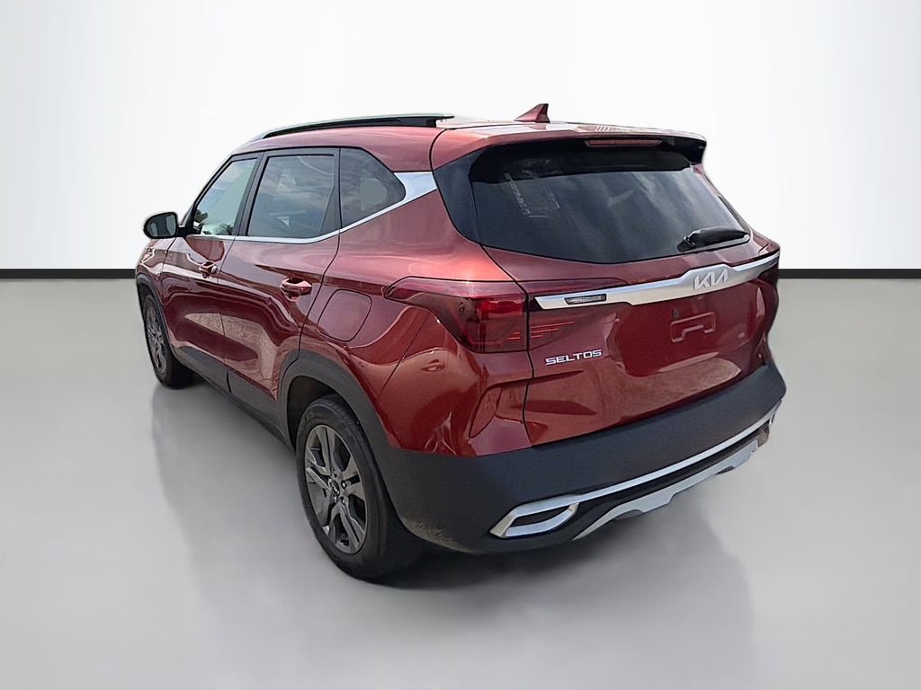 Used 2022 Kia Seltos S AWD/4WD image 6