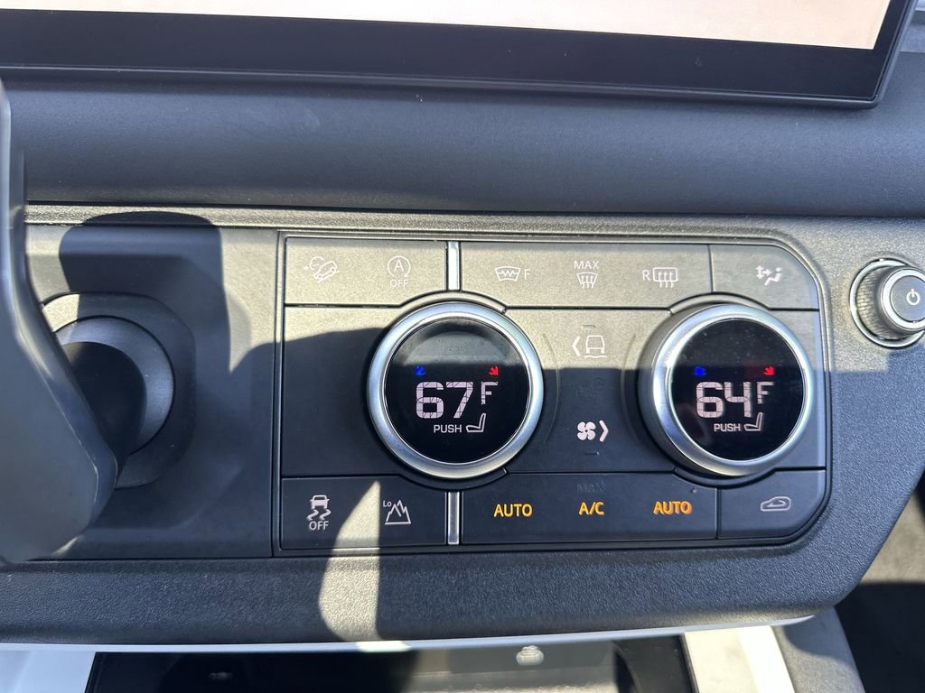 Used 2025 Land Rover Defender 110 S AWD/4WD image 30