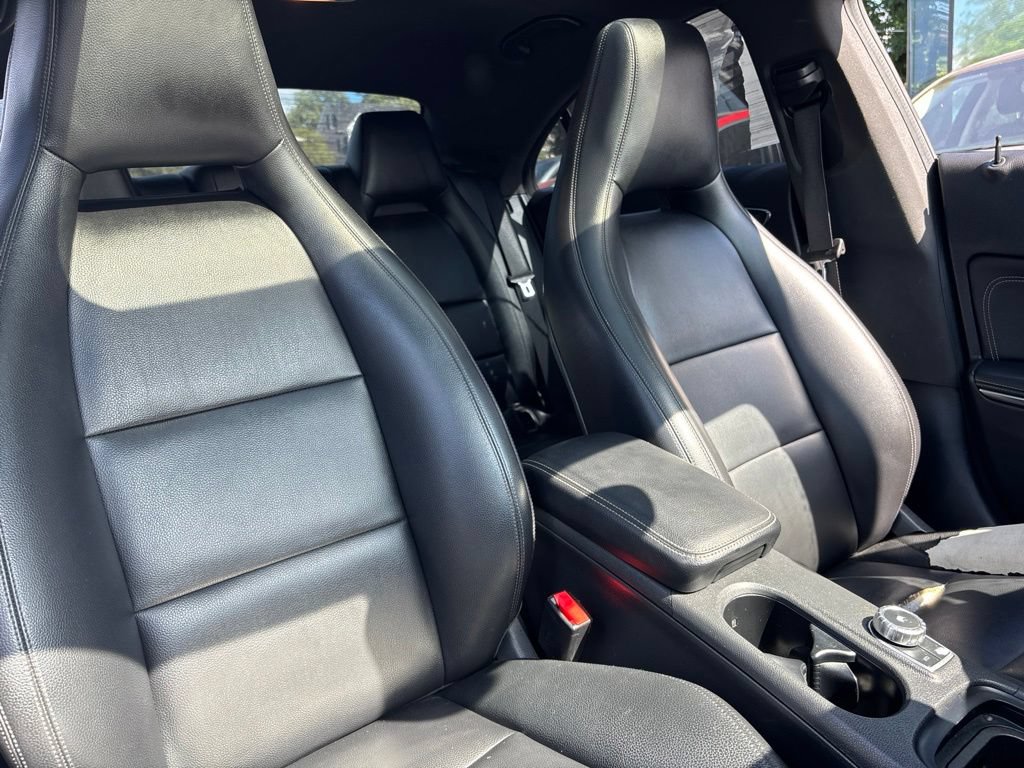 Used 2014 Mercedes-Benz CLA 250 4MATIC image 13