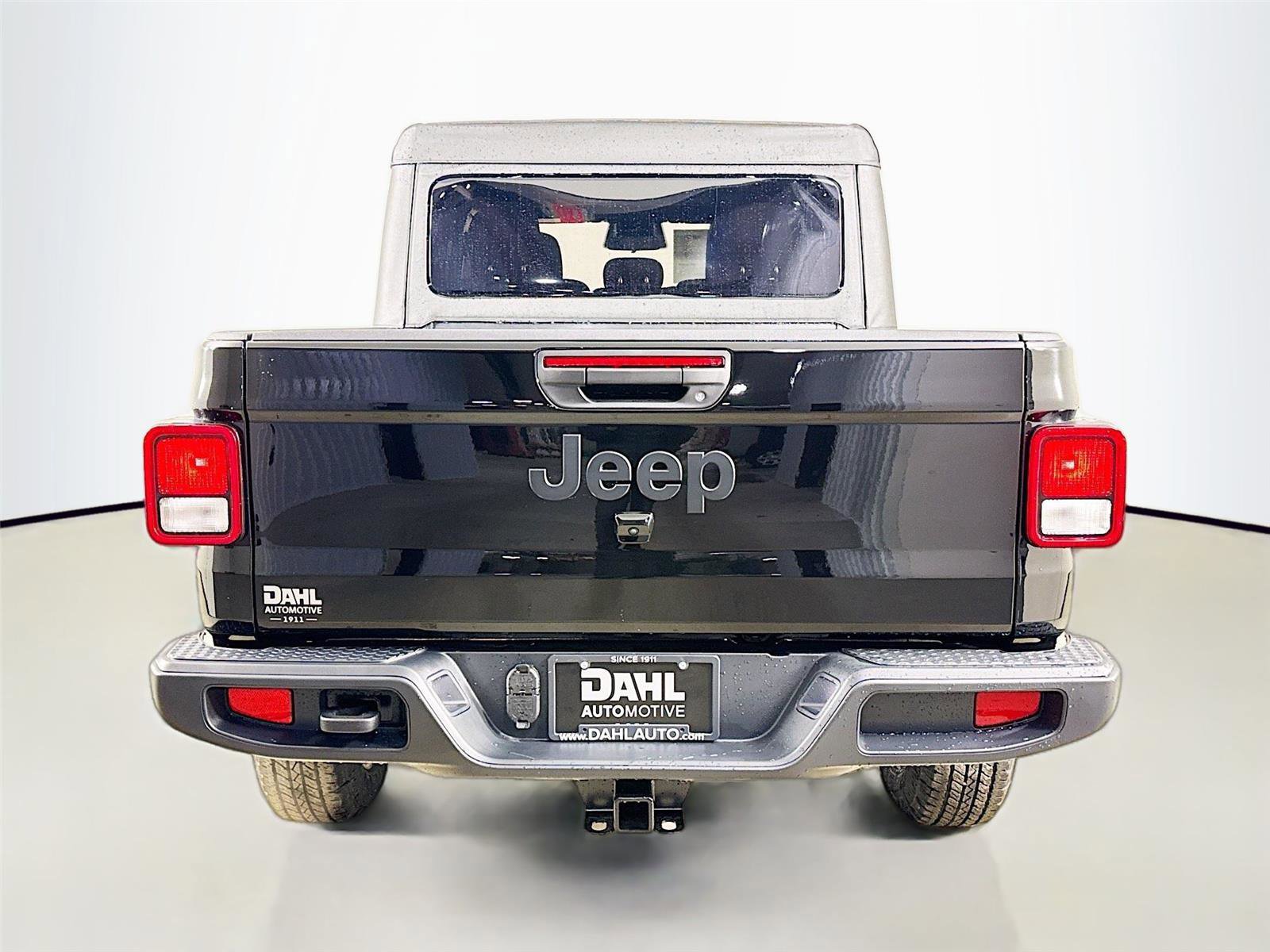 New 2026 Jeep Gladiator Sport image 6