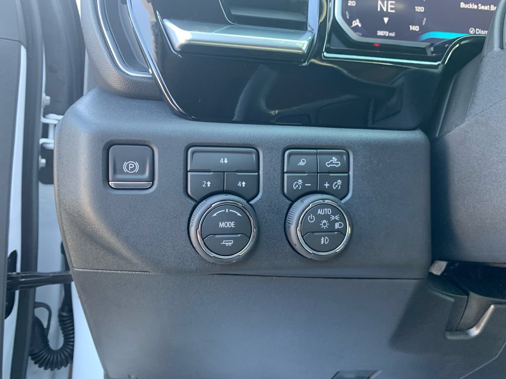 Used 2026 Chevrolet Silverado 2500 LT w/ Trail Boss Package AWD/4WD image 13