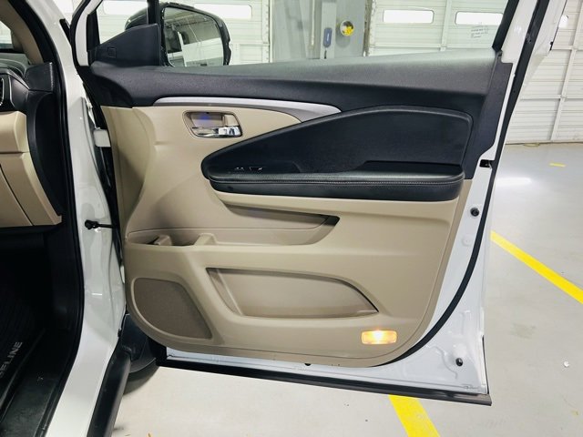 Used 2022 Honda Ridgeline RTL-E image 34