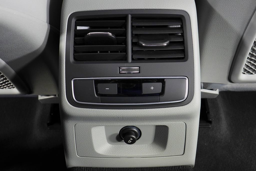 Used 2022 Audi A4 2.0T Premium w/ 18" Wheel Package image 24