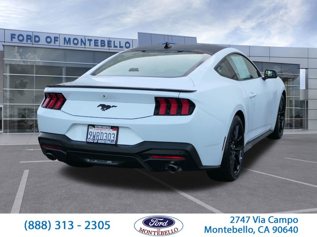 Used 2026 Ford Mustang Coupe image 4