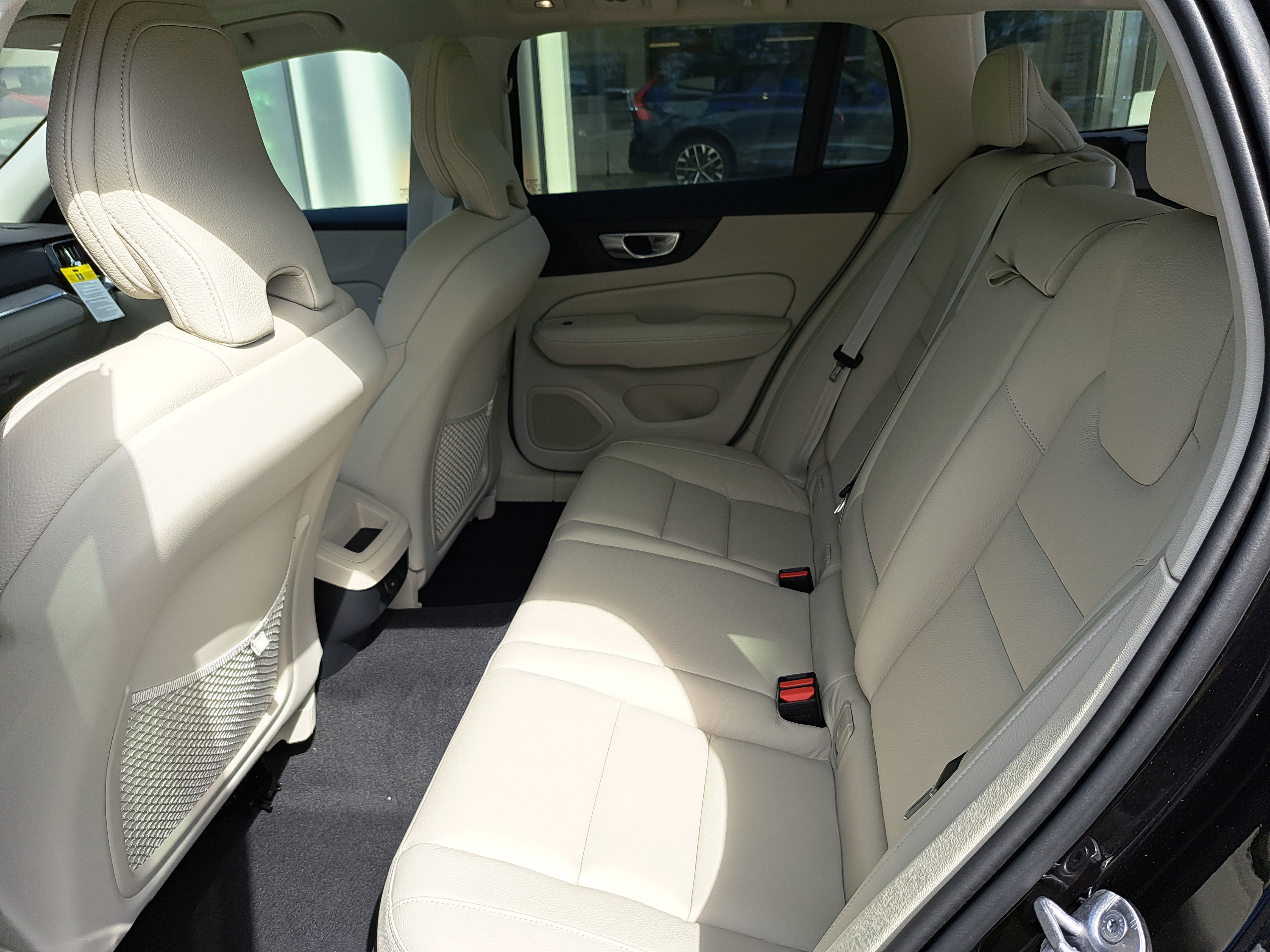 New 2026 Volvo V60 B5 Cross Country Plus w/ Protection Package Premier image 7