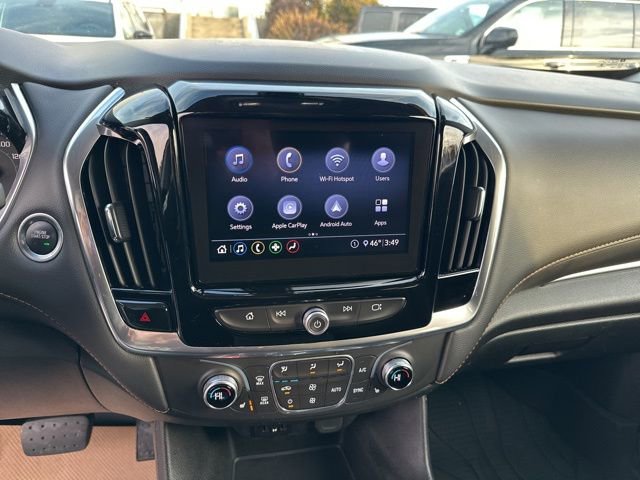 Used 2020 Chevrolet Traverse LT image 15