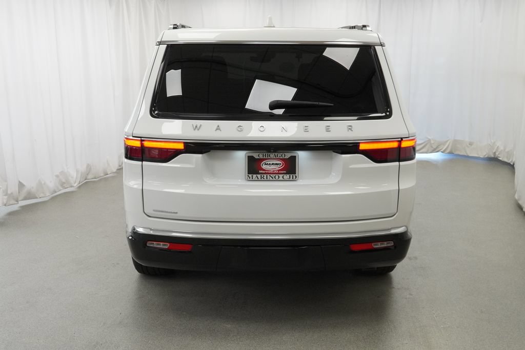 Certified 2023 Jeep Wagoneer 4WD w/ Premium Group I image 10