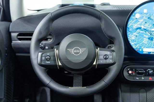 Certified 2025 MINI Cooper S image 16