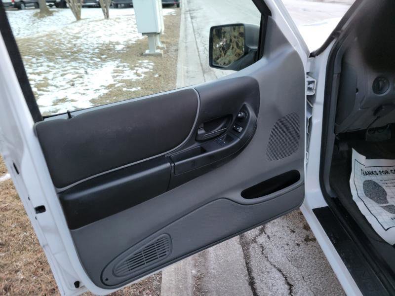 Used 2009 Ford Ranger XLT image 49