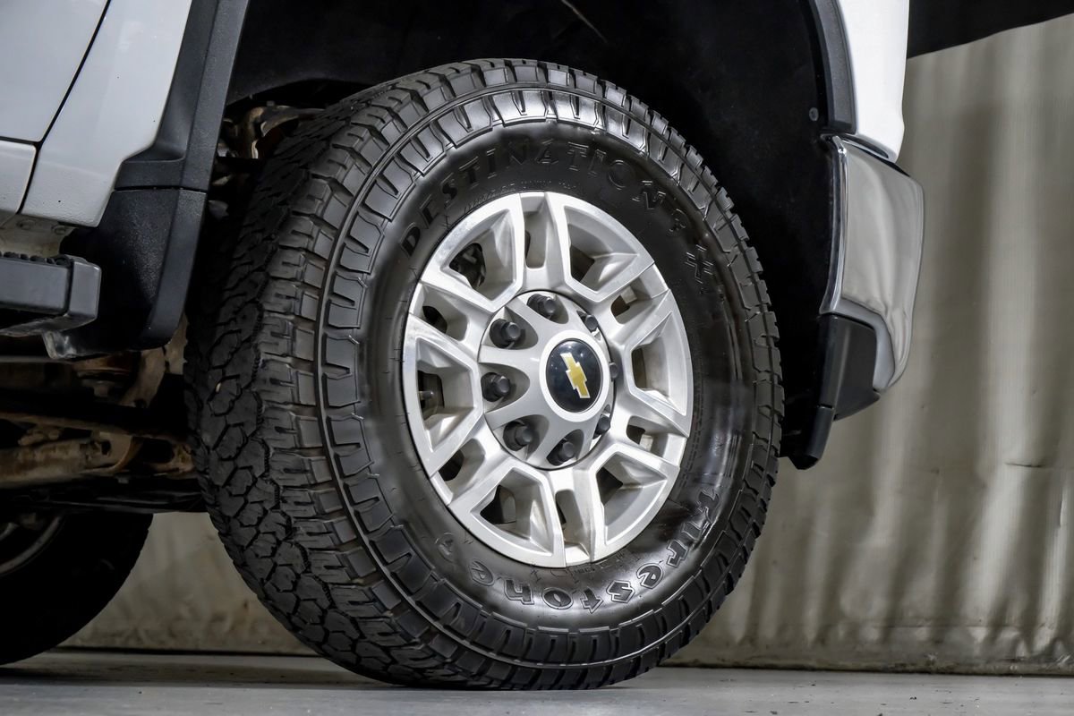 Used 2021 Chevrolet Silverado 2500 LT w/ Convenience Package image 53