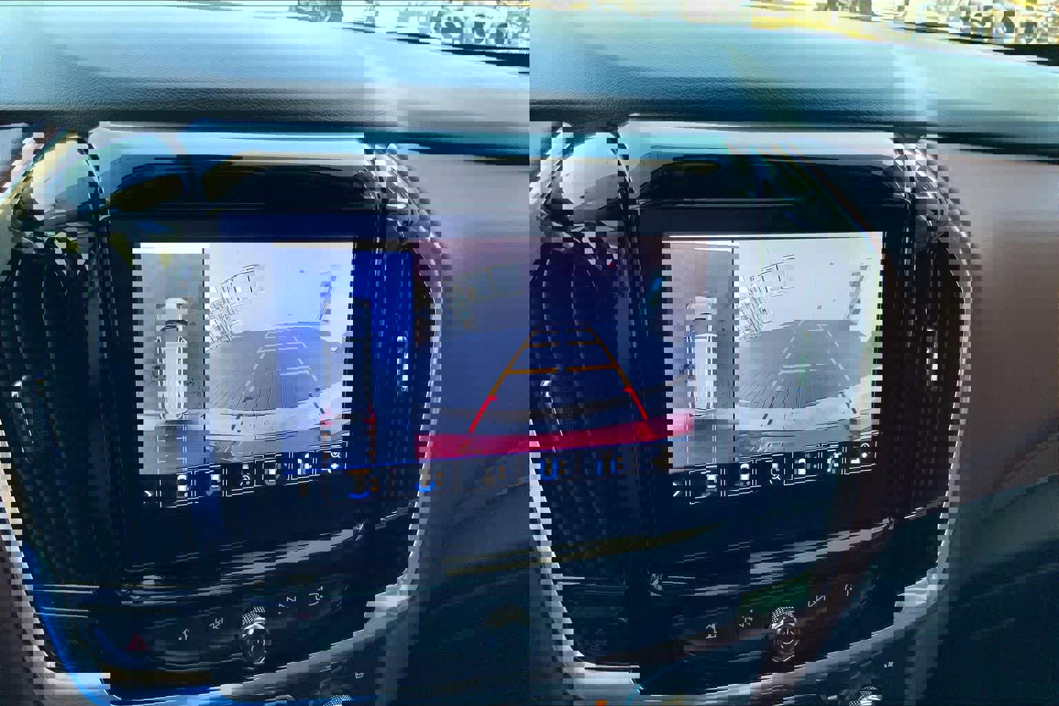 Used 2020 Chevrolet Traverse High Country image 27