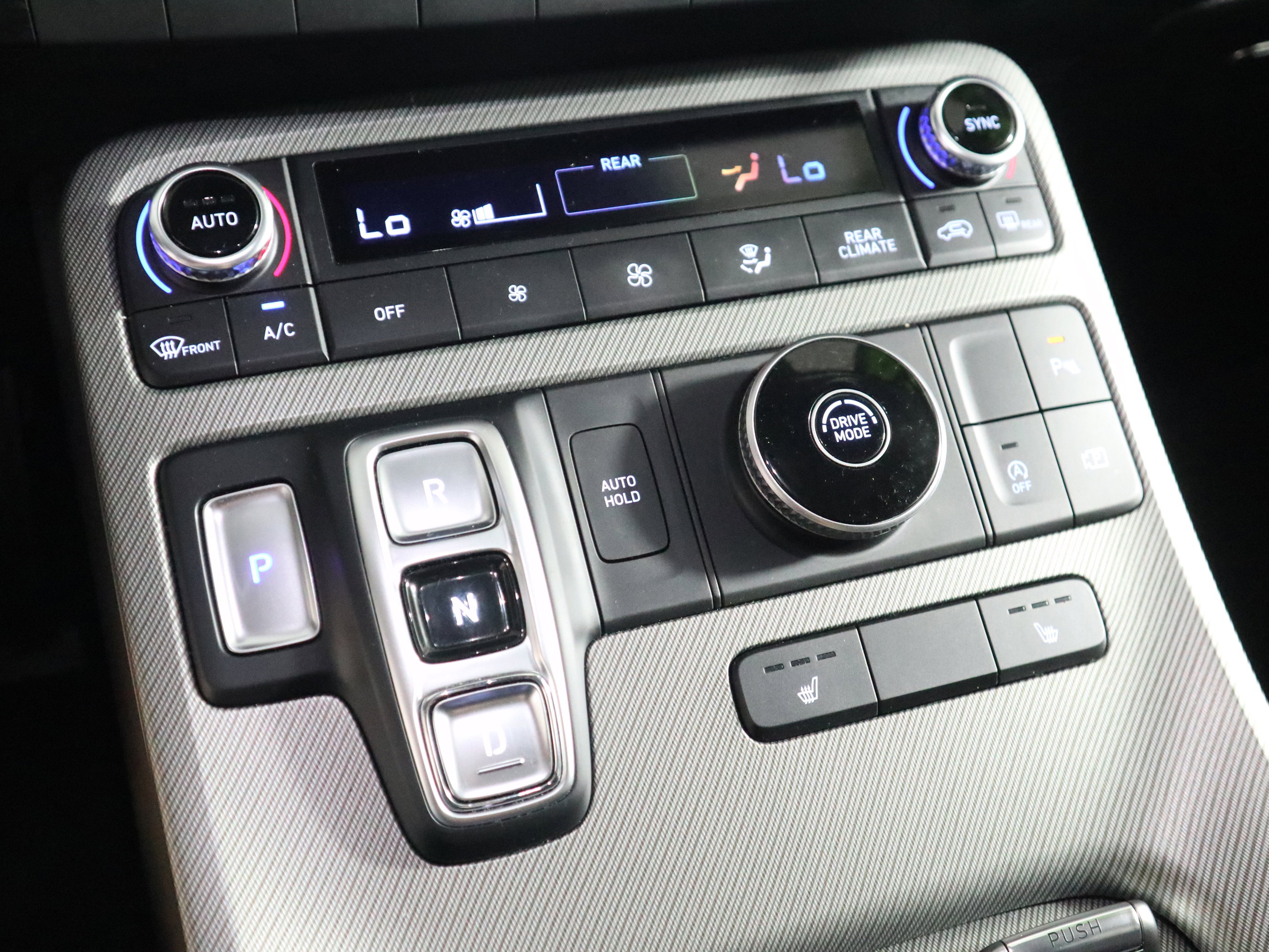 Used 2024 Hyundai Palisade SEL image 24