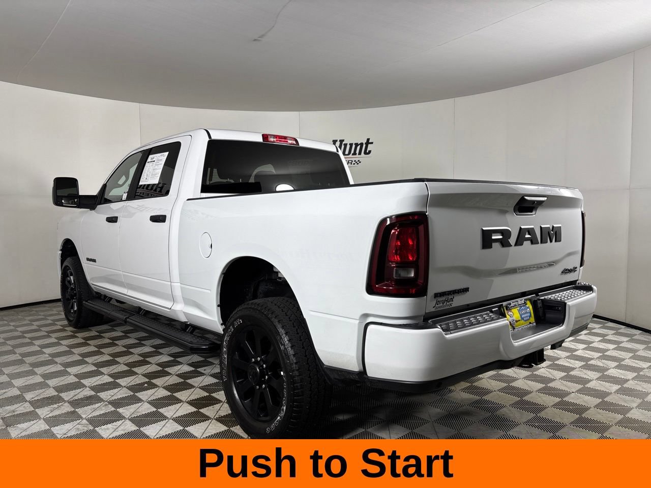 Used 2025 RAM 2500 Big Horn AWD/4WD image 7