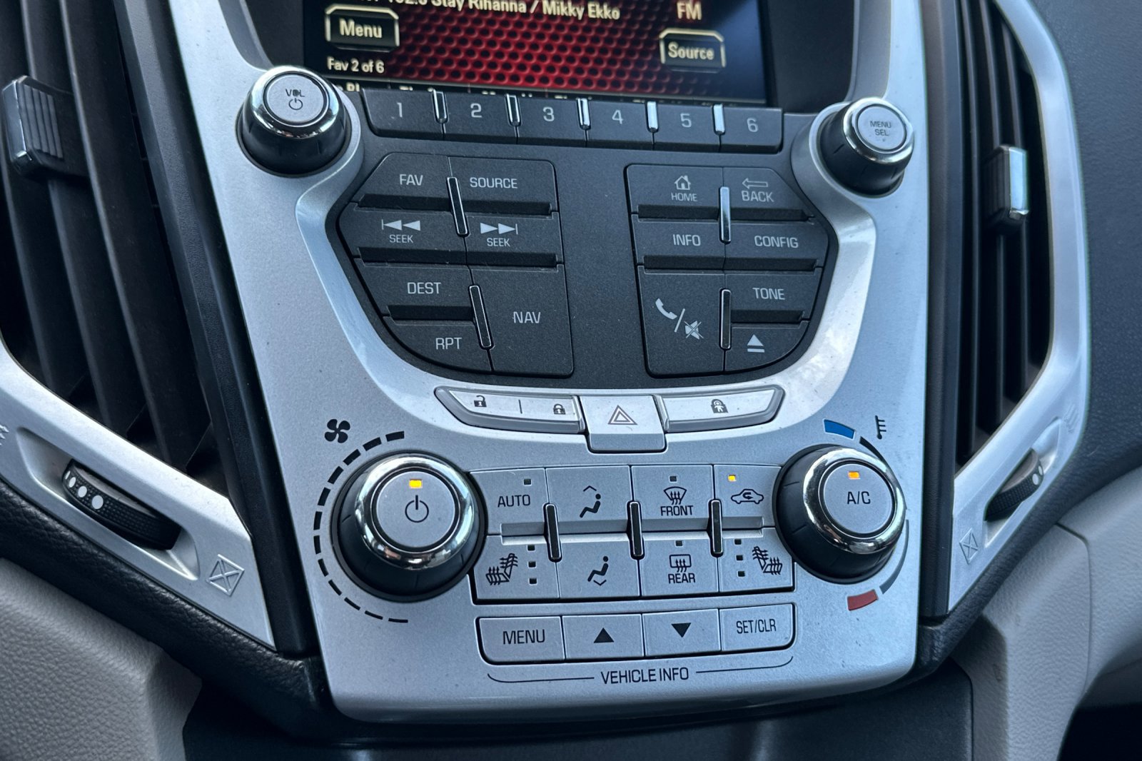 Used 2013 GMC Terrain SLT image 21