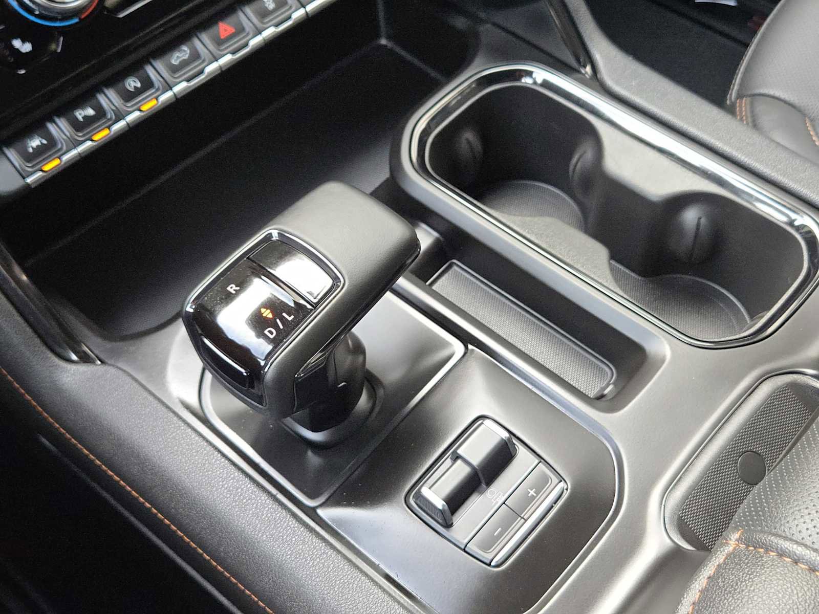 Certified 2026 GMC Sierra 1500 AT4 w/ AT4 Premium Package image 21