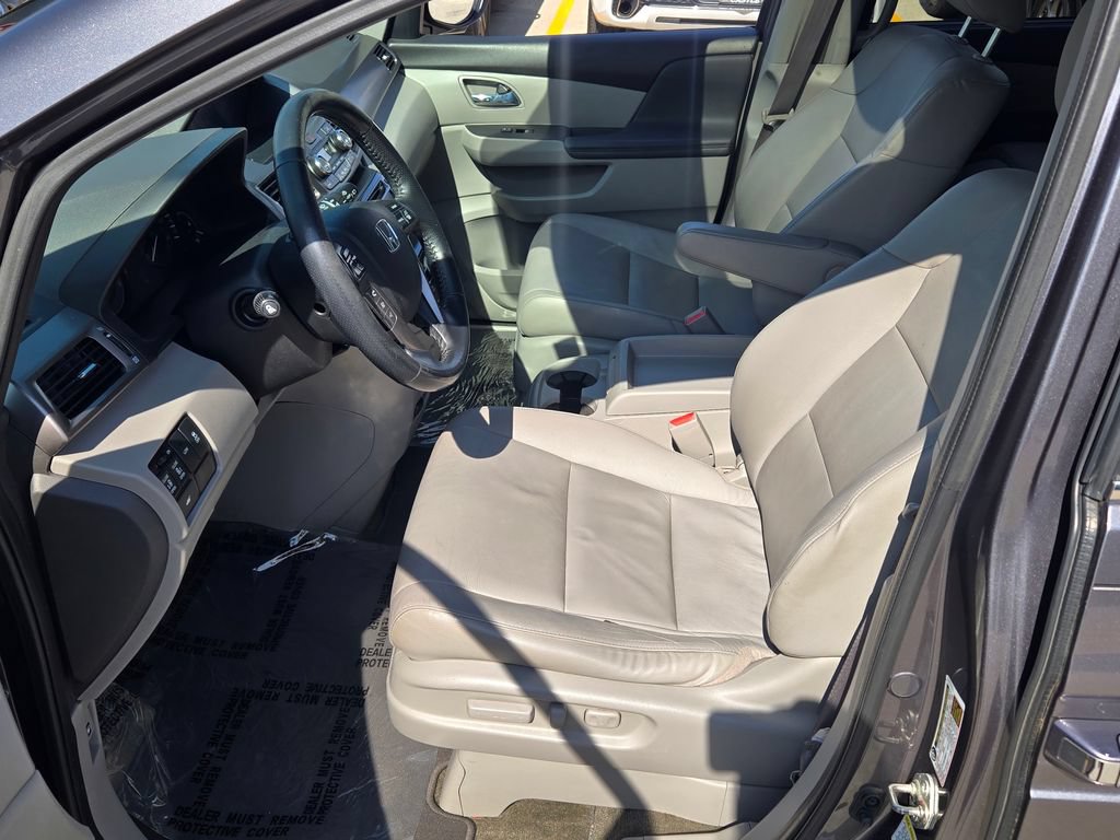 Used 2016 Honda Odyssey EX-L image 29