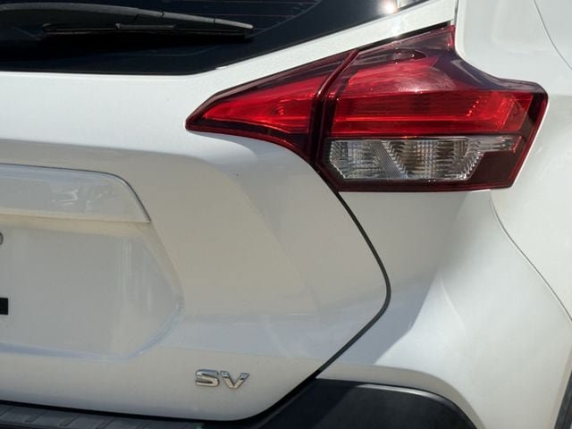 Used 2018 Nissan Kicks SV w/ Exterior Package FWD image 7