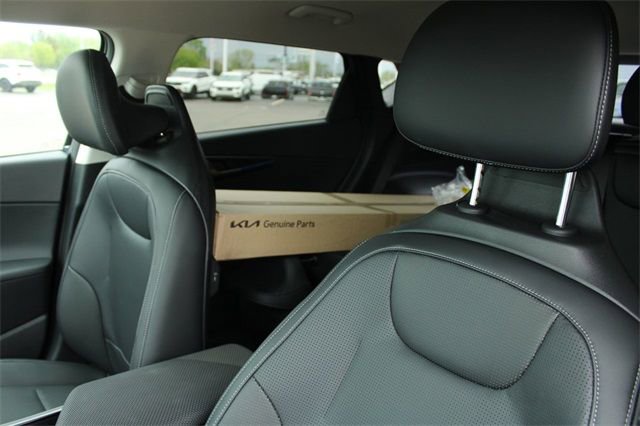 New 2025 Kia EV6 Wind image 7