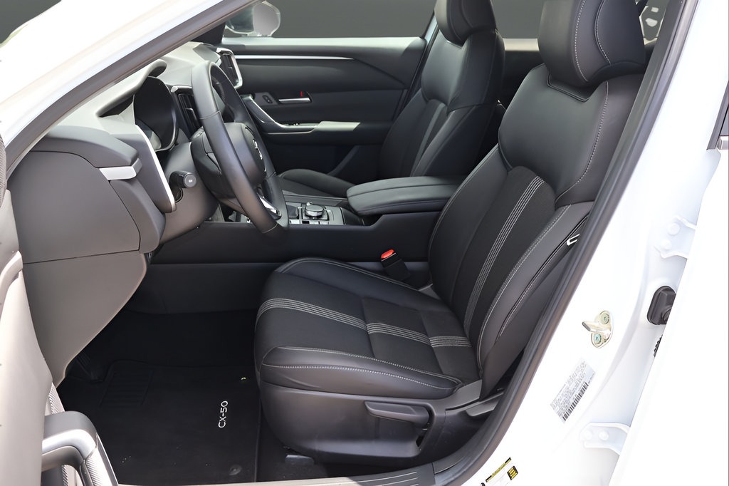 Used 2024 MAZDA CX-50 AWD 2.5 S w/ Cargo Package image 11