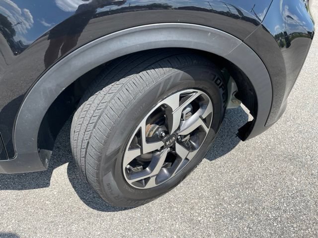 Used 2021 Kia Sportage LX FWD image 17