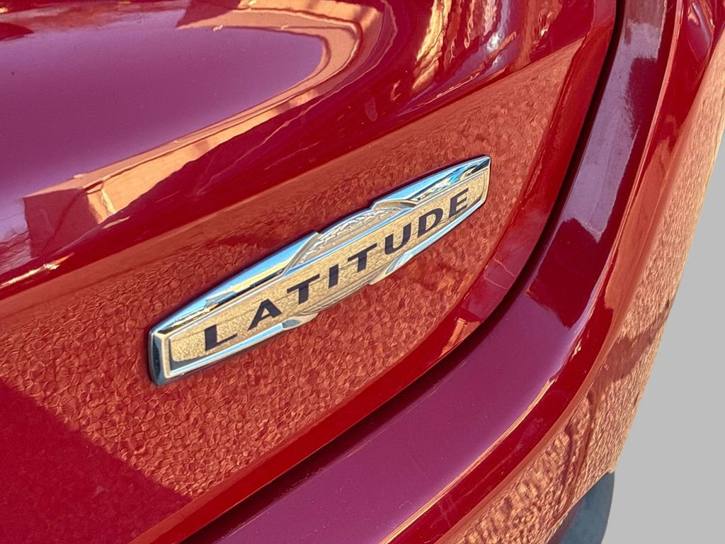 Certified 2021 Jeep Compass Latitude w/ Convenience Group image 11