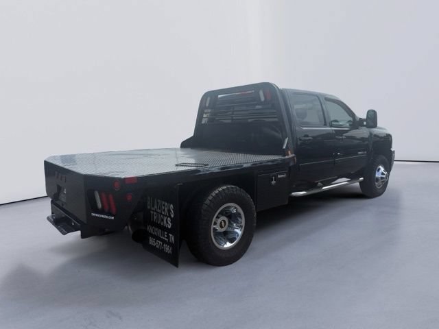 Used 2011 Chevrolet Silverado 3500 LTZ w/ LTZ Plus Package AWD/4WD image 3