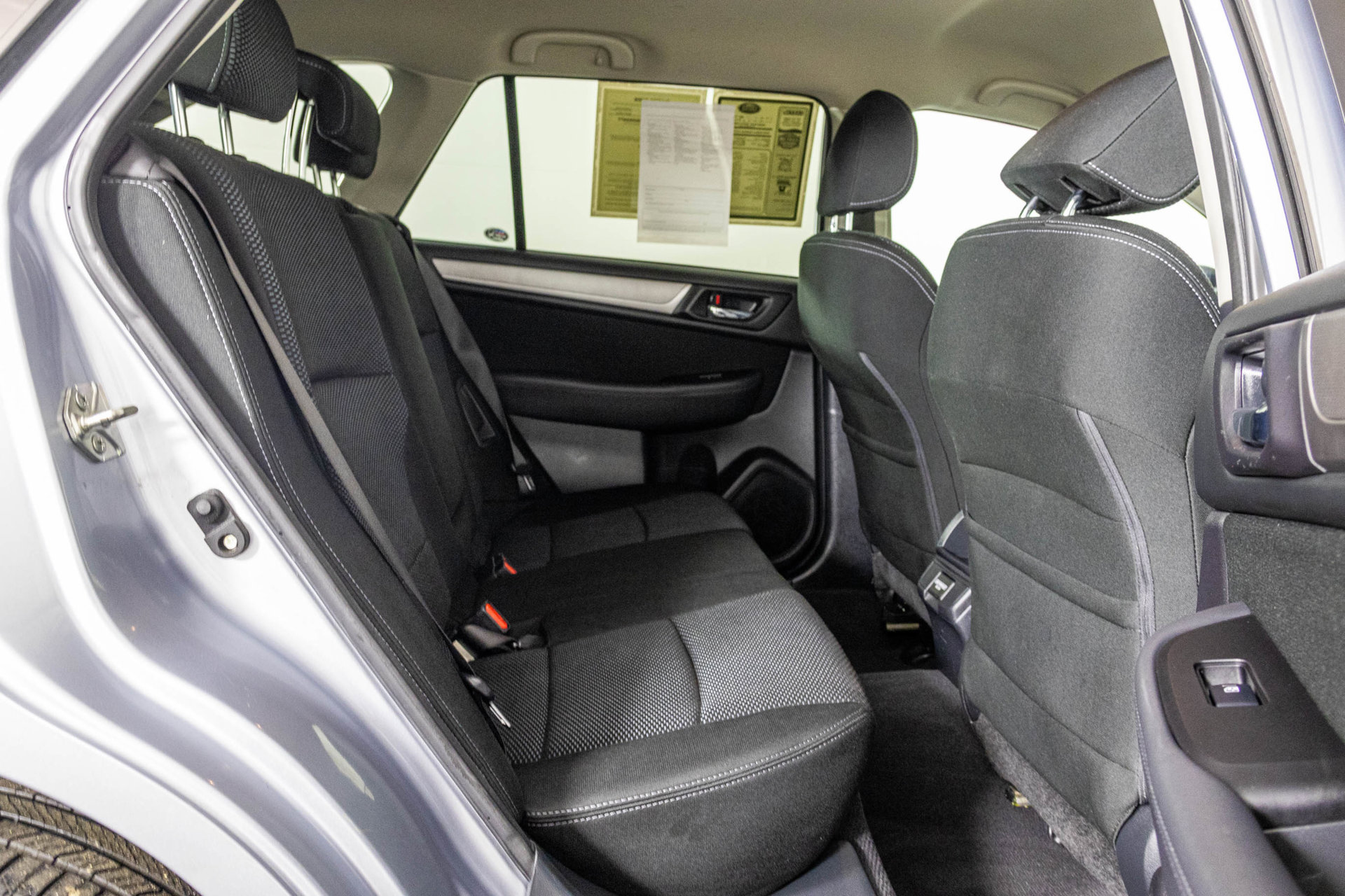 Used 2018 Subaru Outback 2.5i Premium AWD/4WD image 44