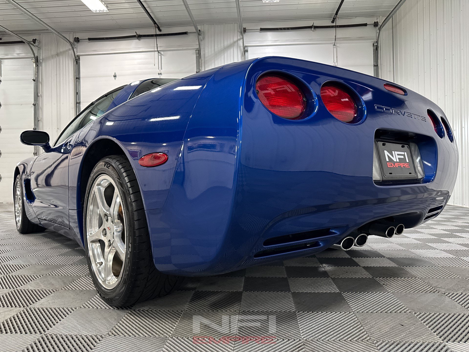 Used 2002 Chevrolet Corvette Coupe w/ Preferred Equipment Group2 RWD image 21