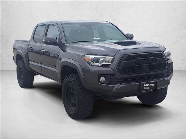 Used 2019 Toyota Tacoma TRD Sport w/ Technology Package AWD/4WD image 3