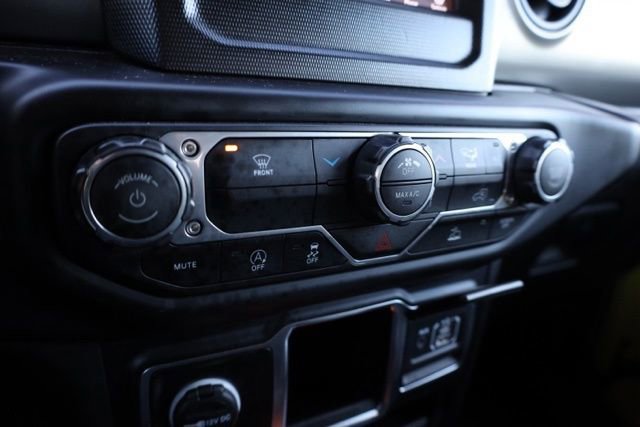 Used 2022 Jeep Wrangler Unlimited Sport image 24