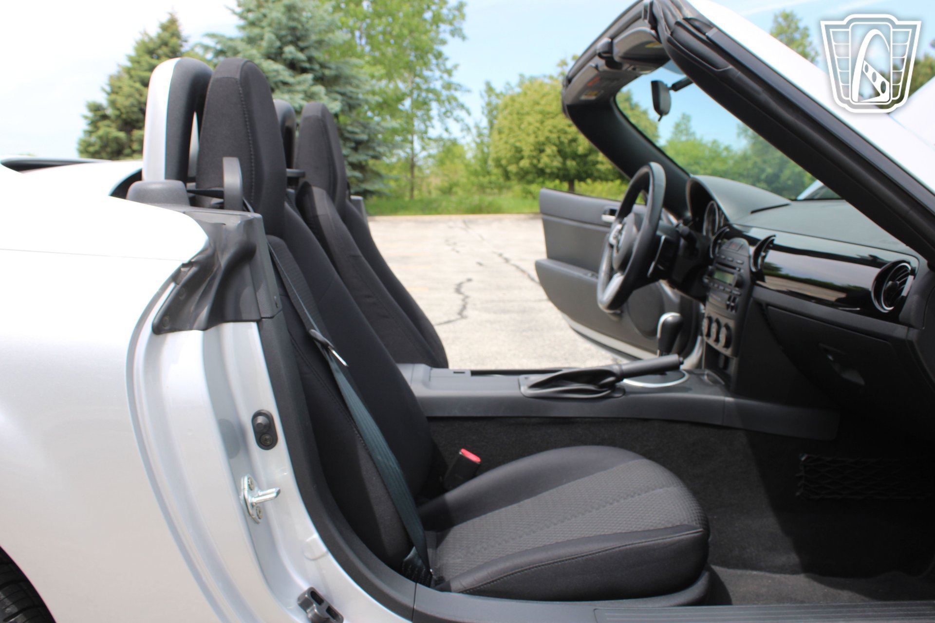 Used 2007 MAZDA MX-5 Miata Touring RWD image 11