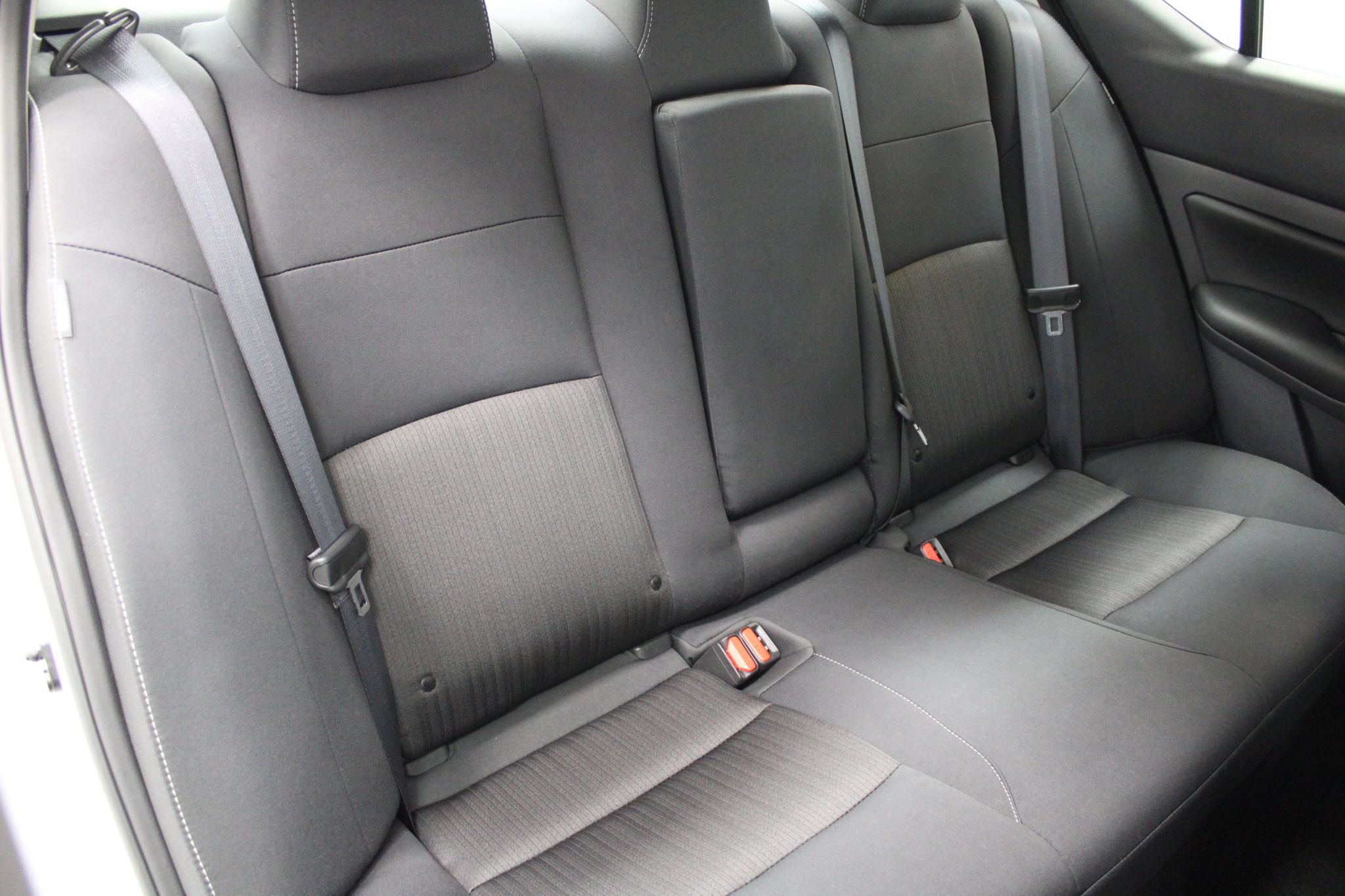 Used 2025 Nissan Altima 2.5 S FWD image 23