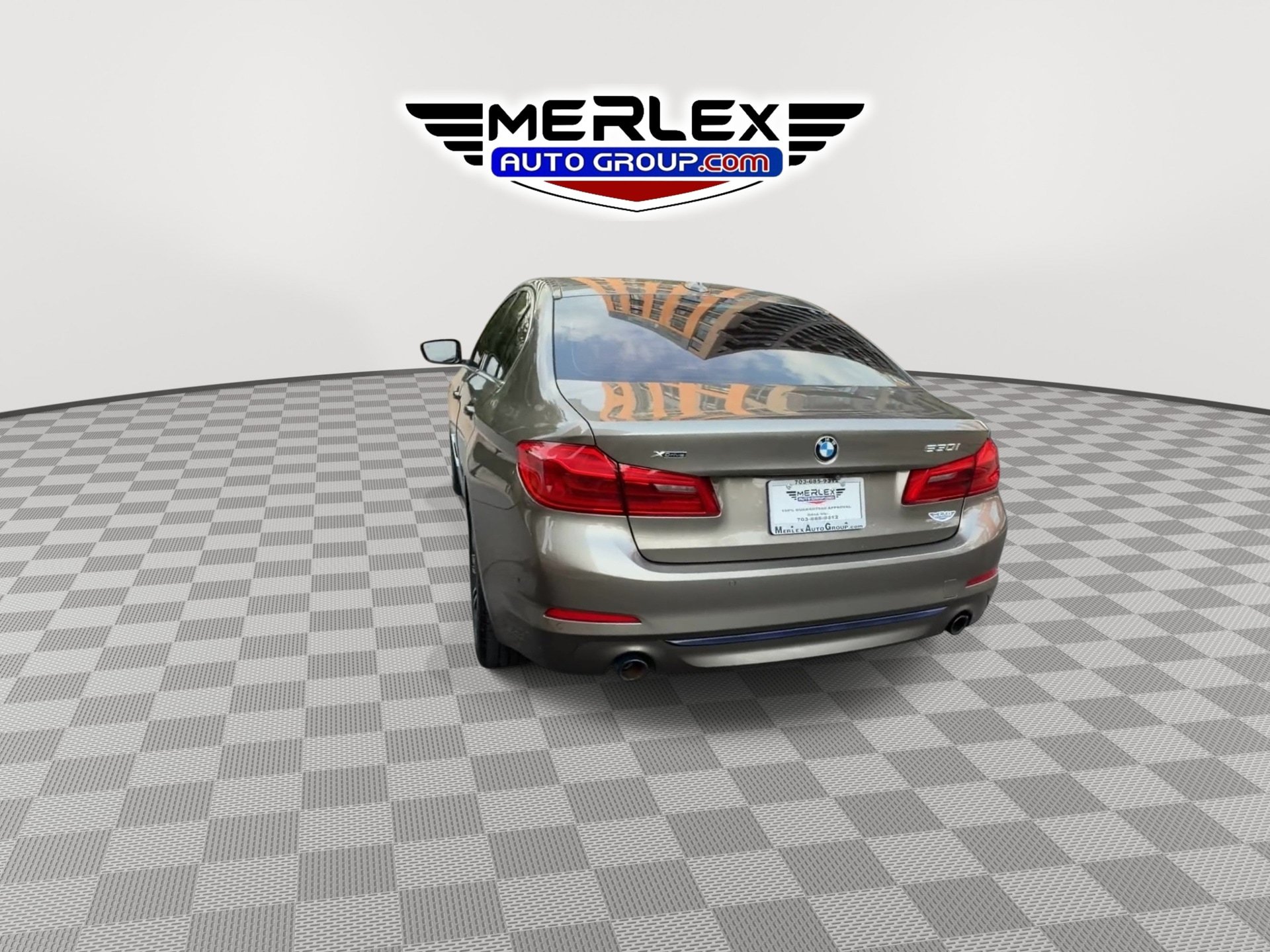 Used 2019 BMW 530i xDrive w/ Convenience Package AWD/4WD image 6