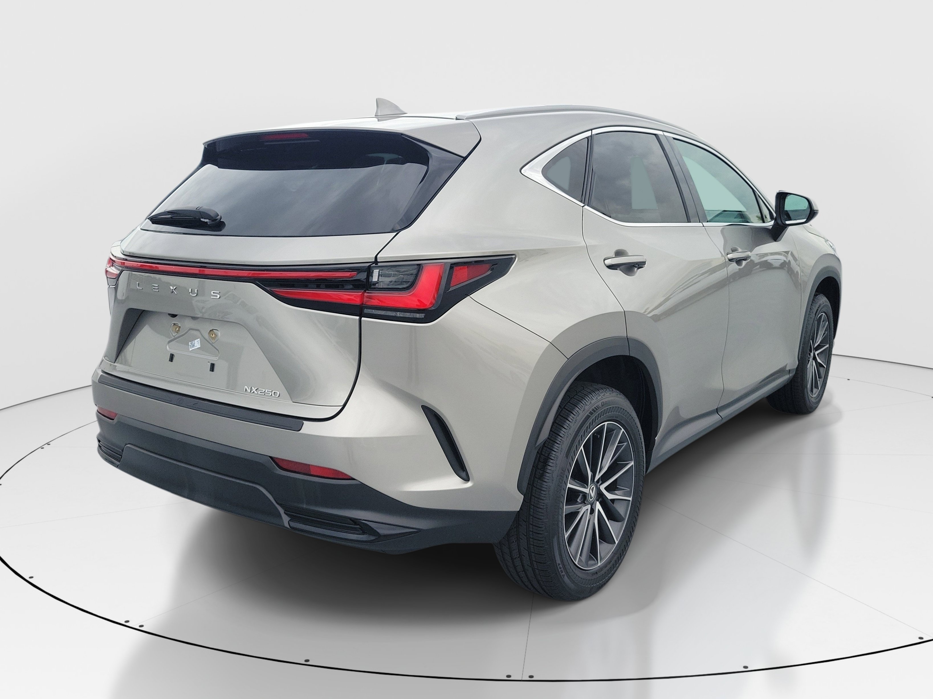 Certified 2024 Lexus NX 250 FWD w/ Towing Package (2000 Lbs) image 6