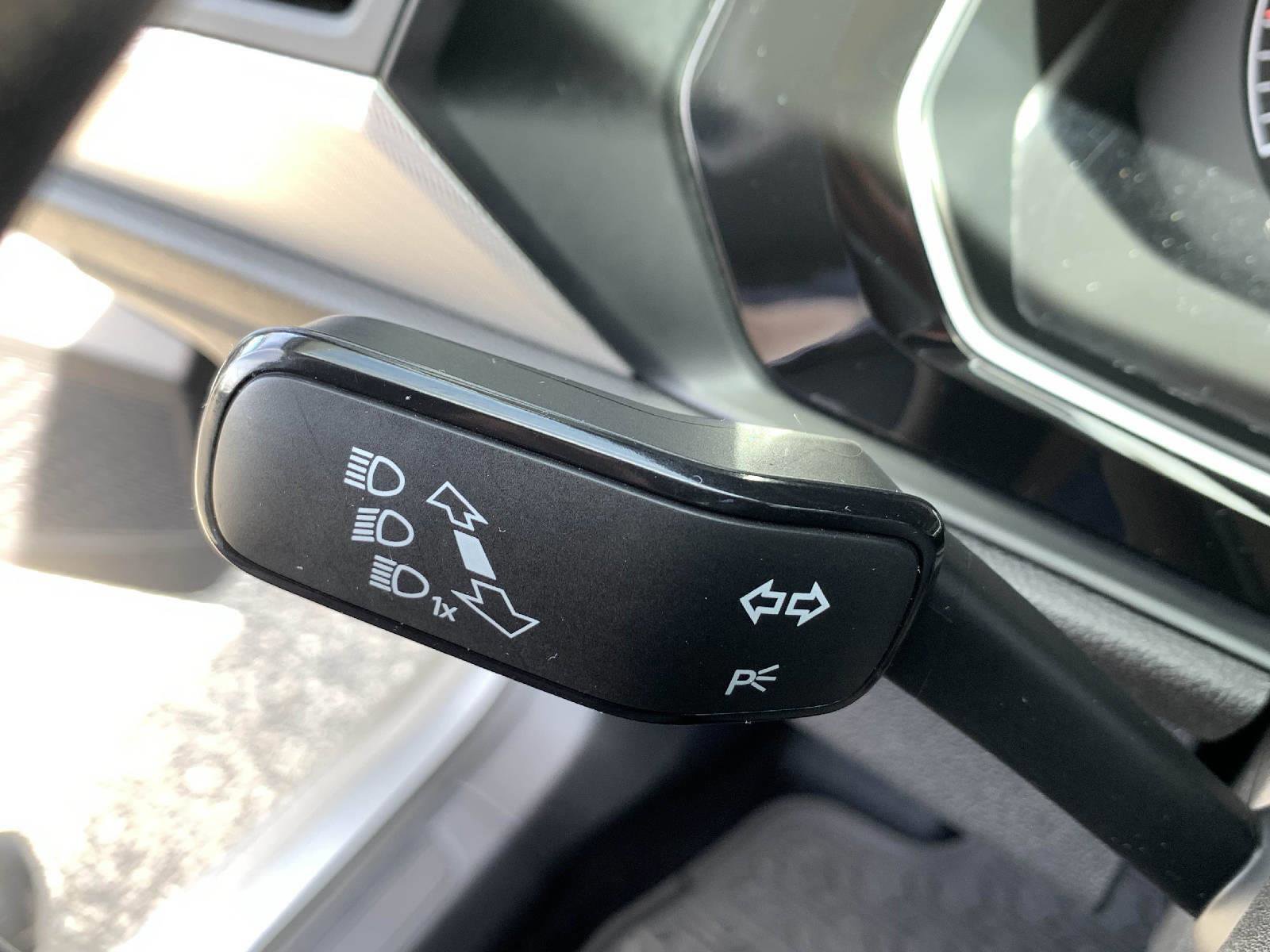 Used 2019 Volkswagen Jetta S w/ Driver Assistance Package FWD image 19