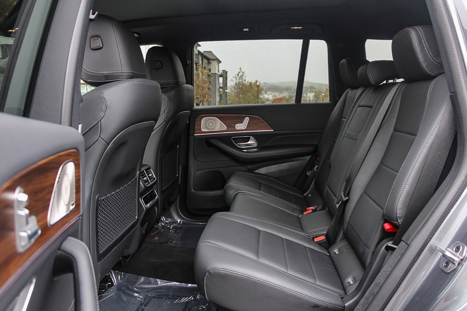 Certified 2025 Mercedes-Benz GLS 450 4MATIC image 18