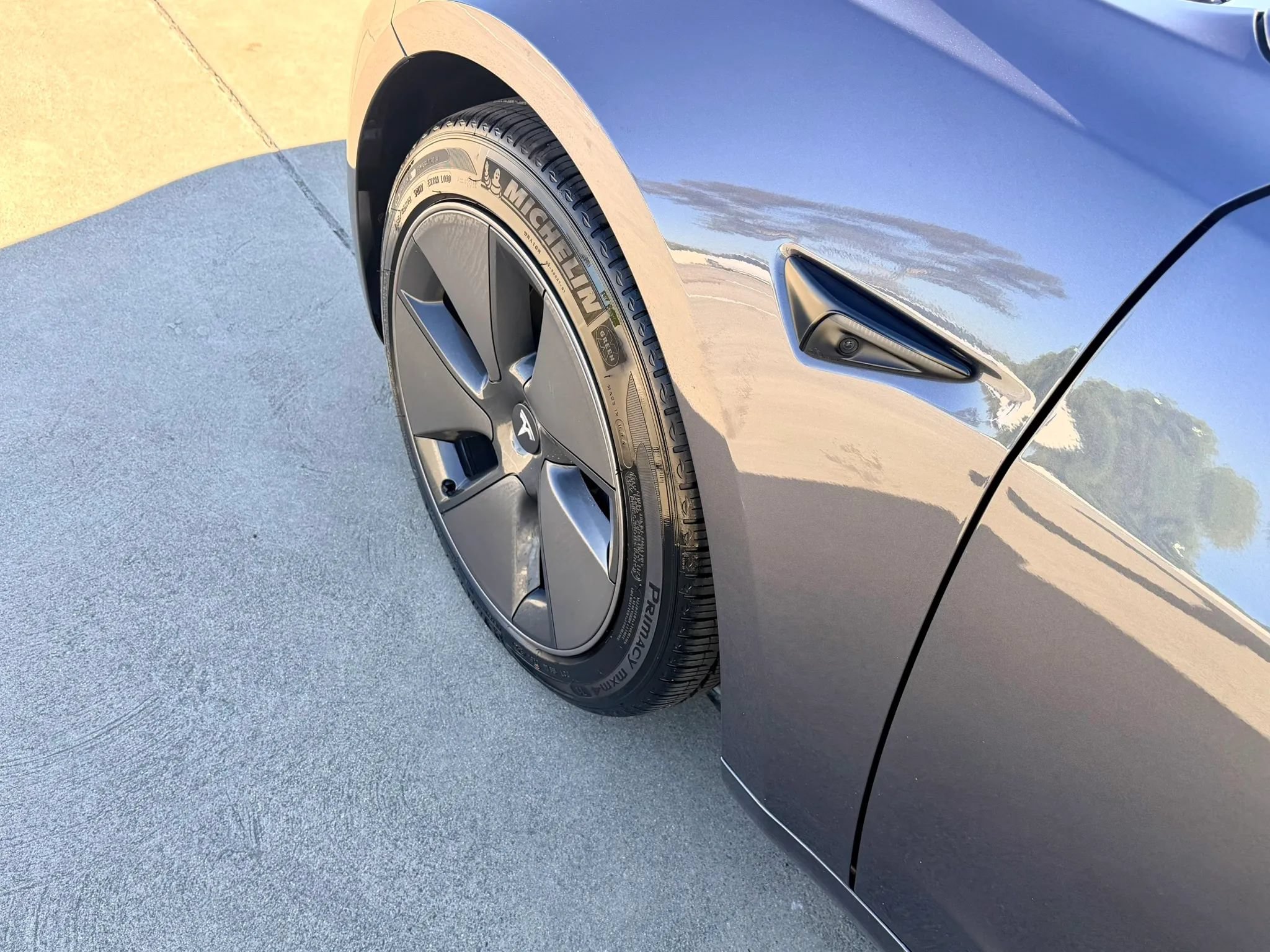 Used 2023 Tesla Model 3 Standard Range RWD image 17