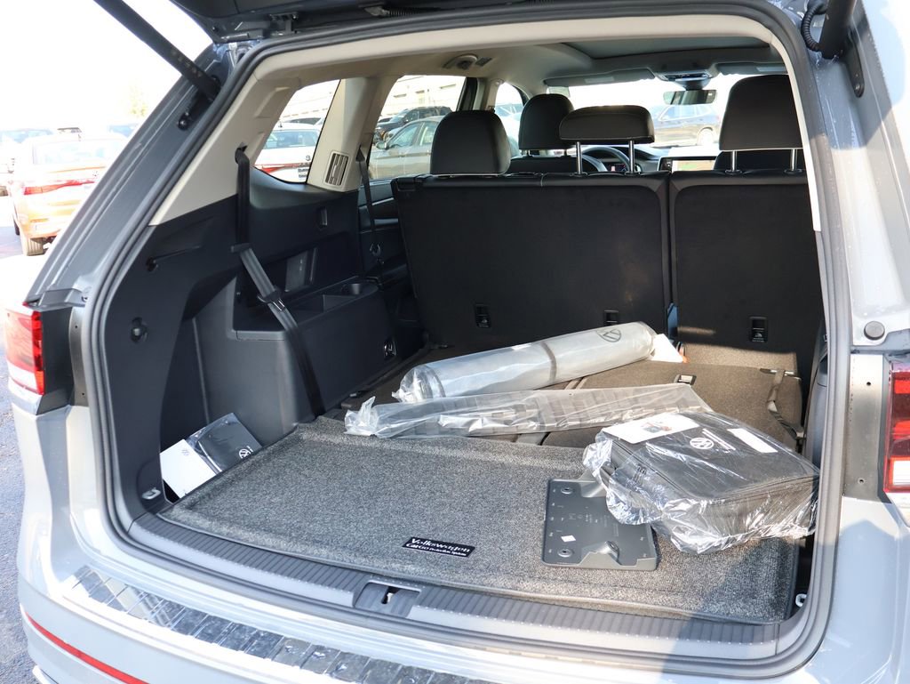 New 2026 Volkswagen Atlas SEL Premium R-Line image 20