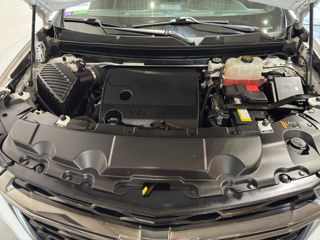 Used 2022 Chevrolet Traverse Premier w/ Redline Edition image 38