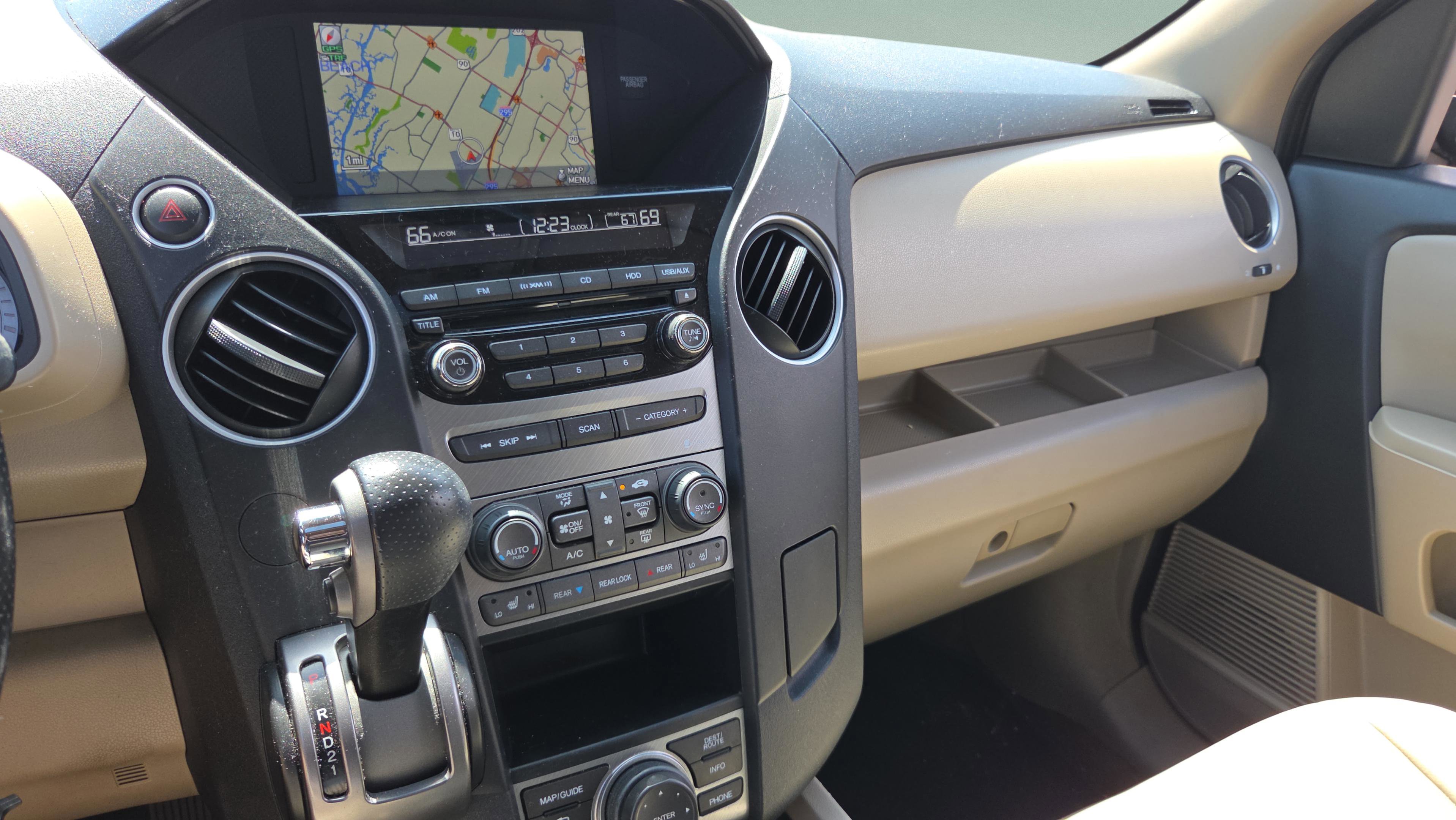 Used 2015 Honda Pilot EX-L image 31