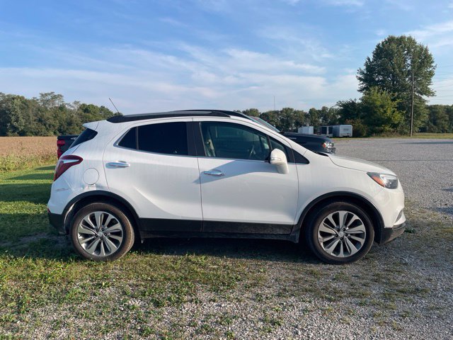 Used 2019 Buick Encore Preferred FWD image 2