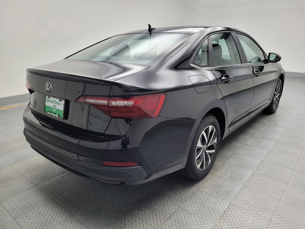 Used 2024 Volkswagen Jetta S image 9