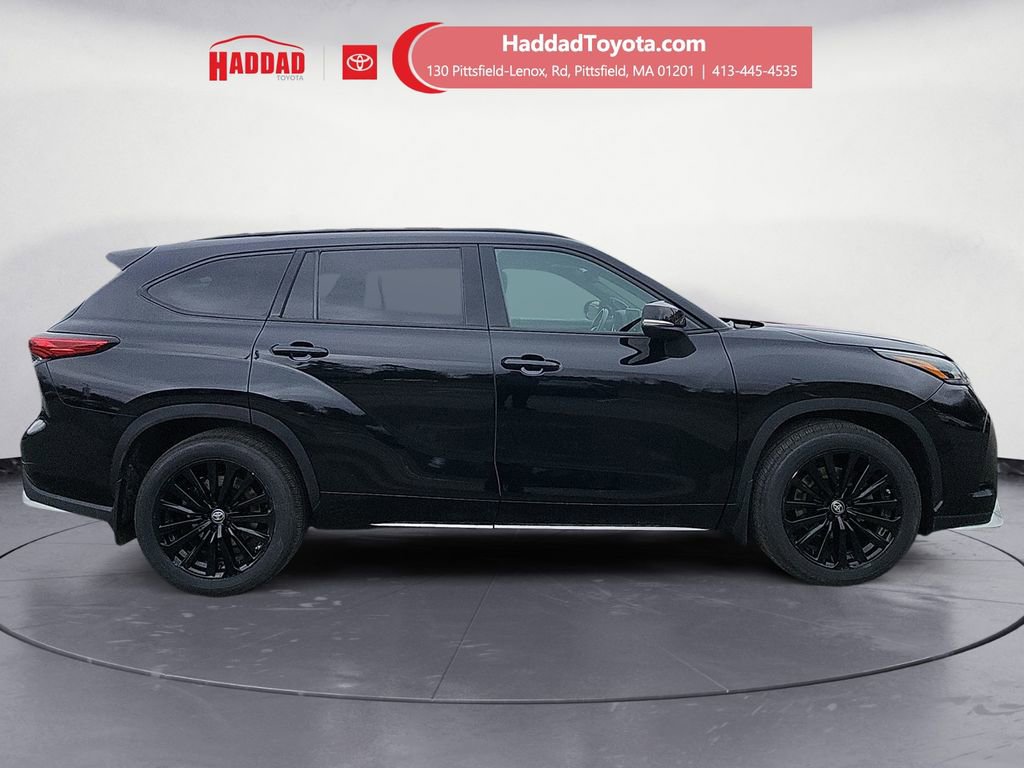 Used 2023 Toyota Highlander XSE image 6