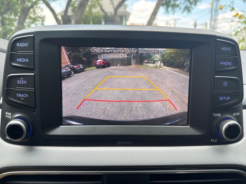 Used 2020 Hyundai Kona SE FWD image 23